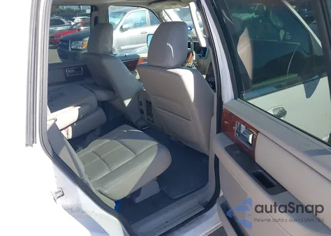 2011 Lincoln Navigator from USA, damaged, VIN 5LMJJ2H59BEJ02876